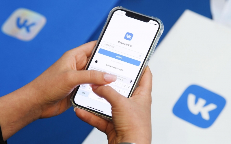 Татьяна Черниговская: человек может перестать быть "царем природы"