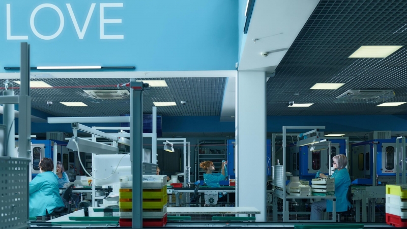 Столичные предприятия производят все необходимое для учебы школьников