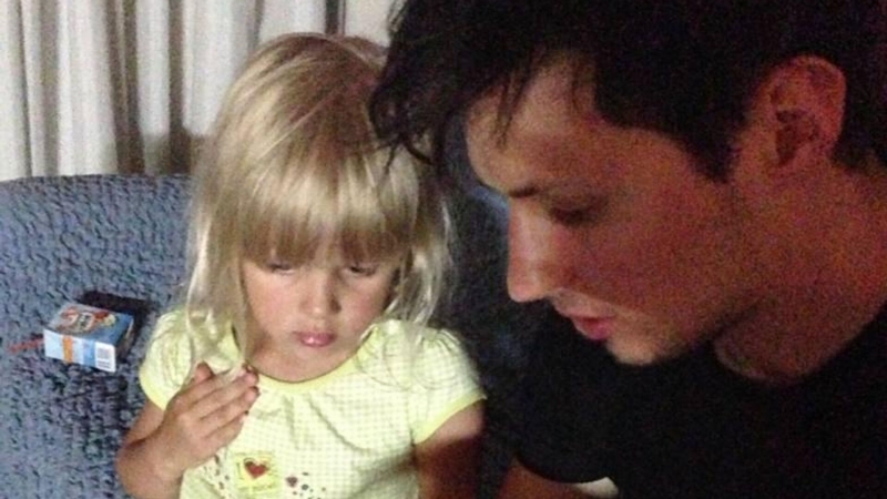 Дуров показал фото со старшей дочерью