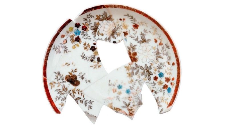 В Москве археологи нашли старинный костяной циркуль