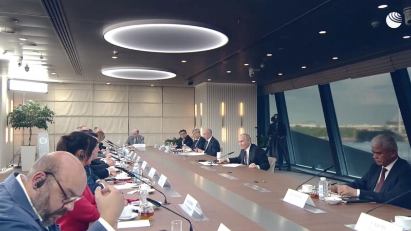 Эксперты РАНХиГС рассказали, как США помешают России развивать технологии