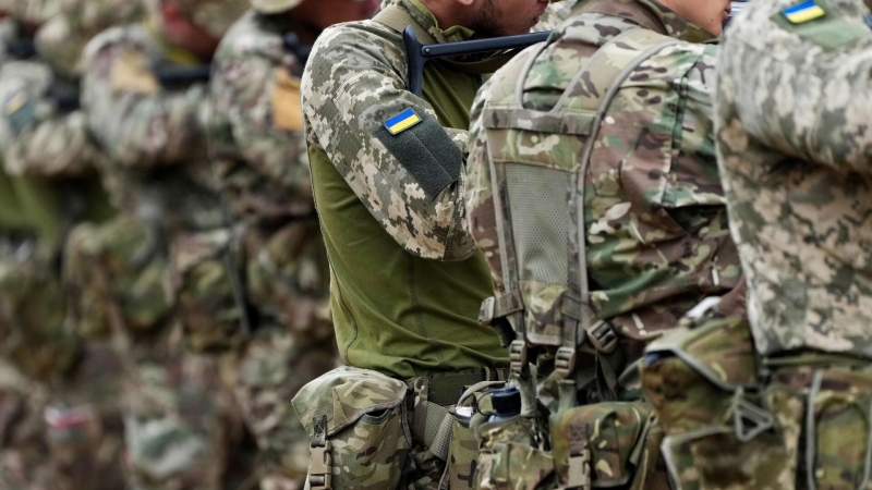 СМИ: Глава разведки Франции ездил в Киев, чтобы обсудить ВС России и КНДР