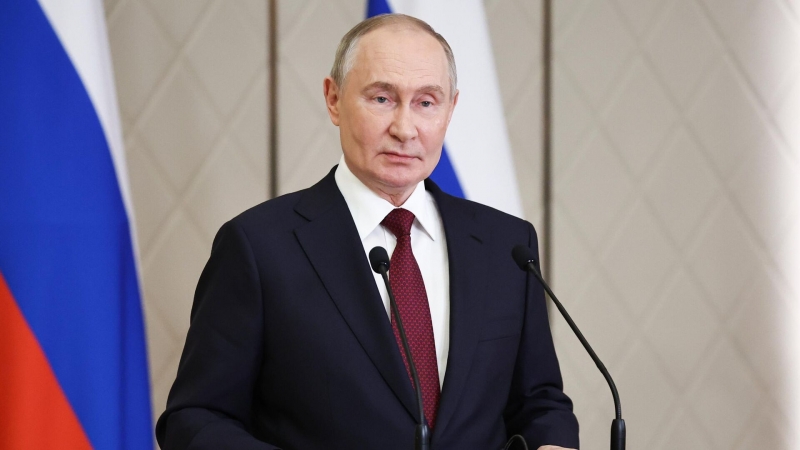 Путин назвал станции "Росатома" самыми безопасными в мире