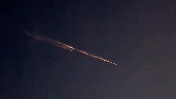 Жители Казани увидели небольшой болид