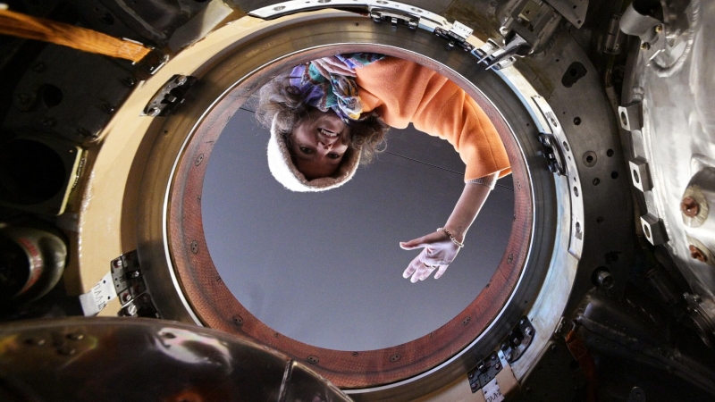 Ракета "Союз" со спутниками установлена на стартовую площадку Восточного