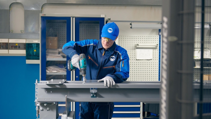 Ликсутов: более половины отечественных лифтов выпускается в столице