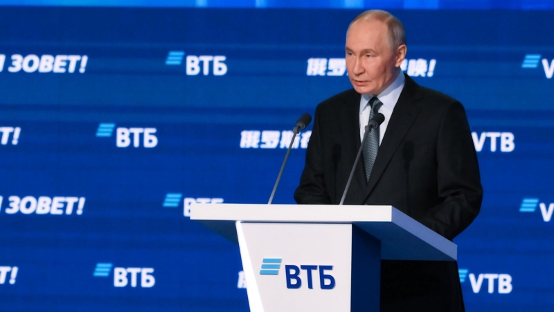 Путин рассказал об инструментах поддержки важных отраслей экономики