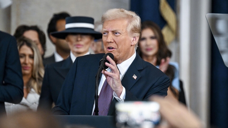 Трамп объявил о создании компании StarGate для инвестиций в ИИ