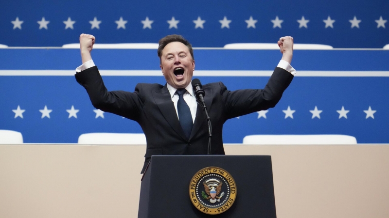 Испанский вице-премьер покинет соцсеть X после жеста Маска на инаугурации