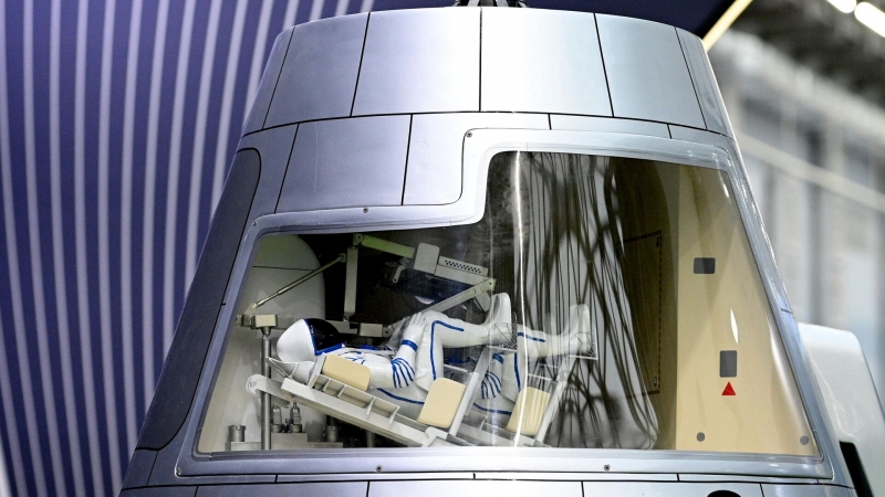 Набор космонавтов для полета на МКС и РОС общий, заявил Кононенко