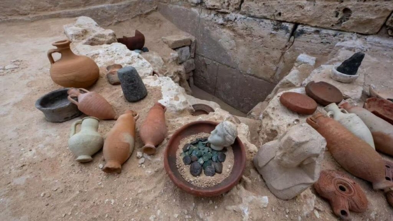 Археологи нашли часть основания храма Хатшепсут на юге Египта