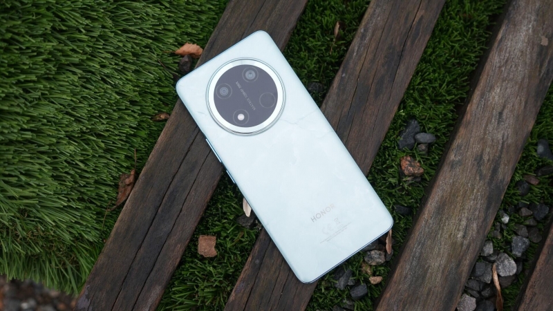 Обзор смартфона HONOR X9c: защиты много не бывает