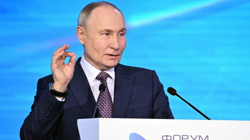 Путин предложил ученым обсудить дополнительную поддержку