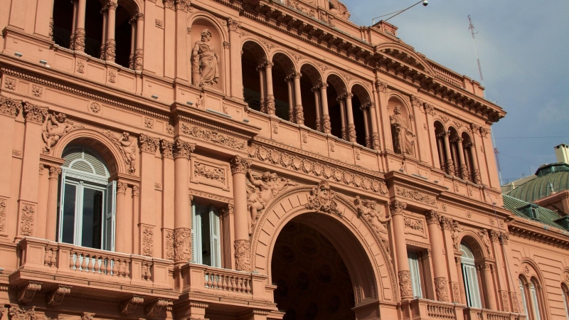 Президент Аргентины поручил проверить свою публикацию о криптовалюте