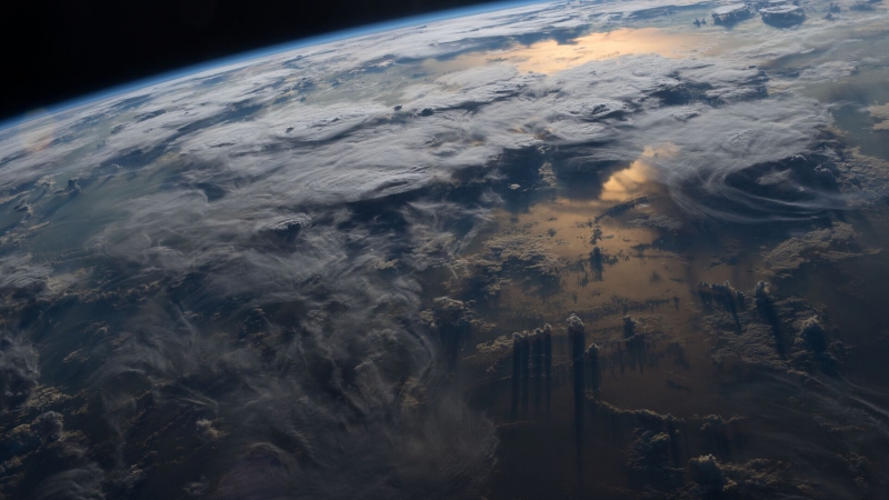 Ученый объяснил интерес к спутниковым группировкам на сверхнизких орбитах