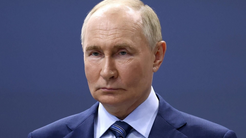 Путину показали кролика с имплантированным сосудом