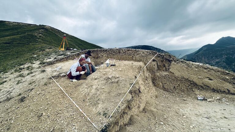 В Дагестане обнаружили древнейшие орудия предков человека