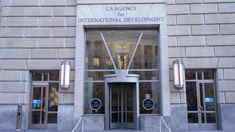 В США прекратило работу бюро по защите финансовых прав потребителей