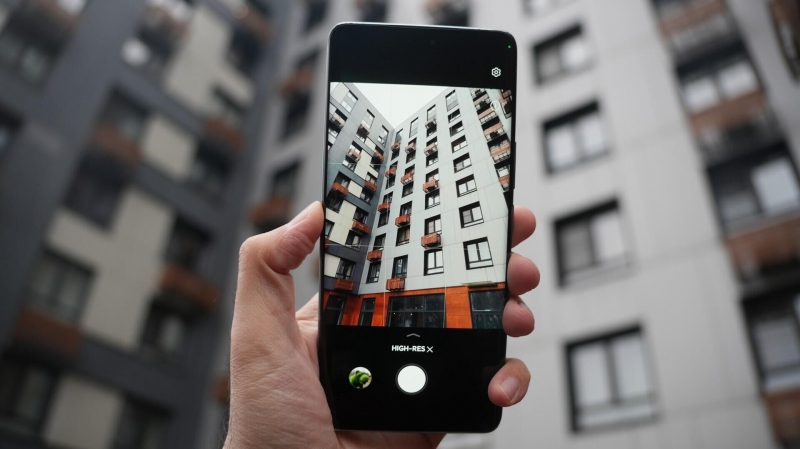 Обзор смартфона HONOR X9c: защиты много не бывает