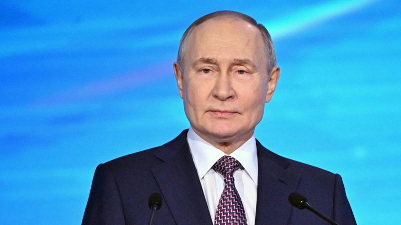 Путин призвал сократить сроки разработки новых материалов