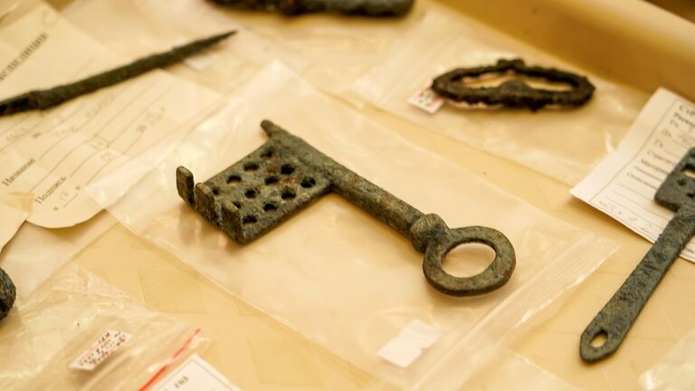 Полторы тысячи древностей. Что нового нашли археологи на Троицком раскопе