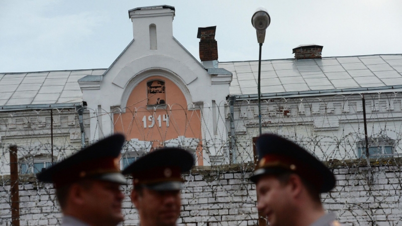 Замглавы ФСИН заявил о тесте новых средств блокировки связи в СИЗО