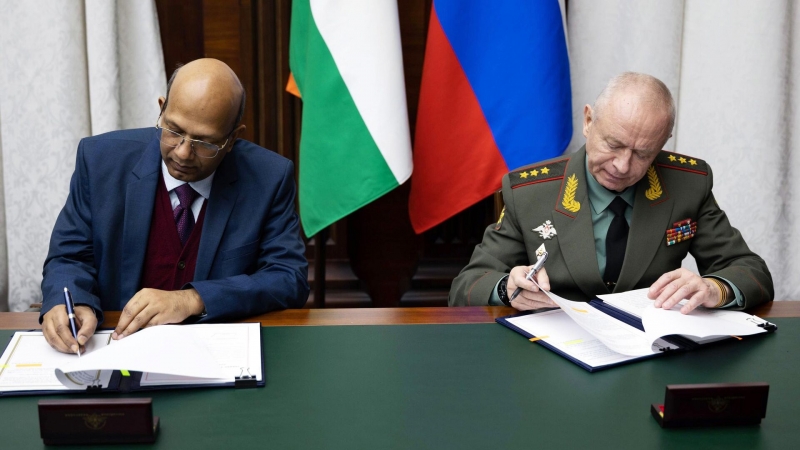 Индия и Россия подписали контракт на закупку двигателей танков Т-72