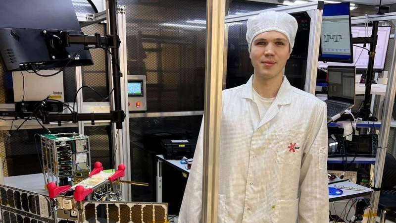 Самарский студент создал проект наноспутниковой платформы с ИИ на борту