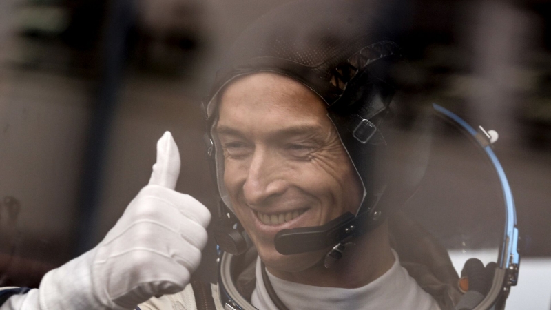 Корабль Crew Dragon с россиянином Песковым отстыковался от МКС