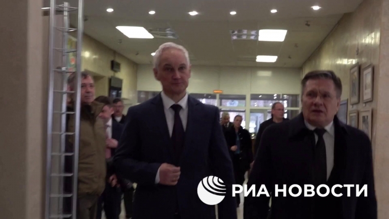 Путин посетил выставку в Сарове