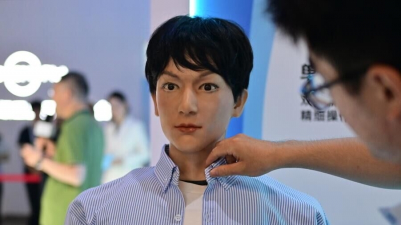 Эксперт оценил вероятность угрозы от человекоподобных роботов