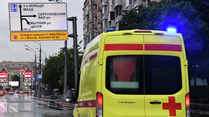 "Чревато неприятной болезнью". Чем так опасны испанские слизни