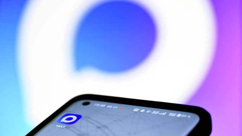 MAX появится на смартфонах, продаваемых в России, с 1 сентября