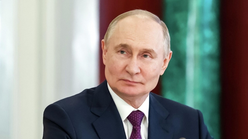 Путин поручил сократить сроки внедрения перспективных технологий