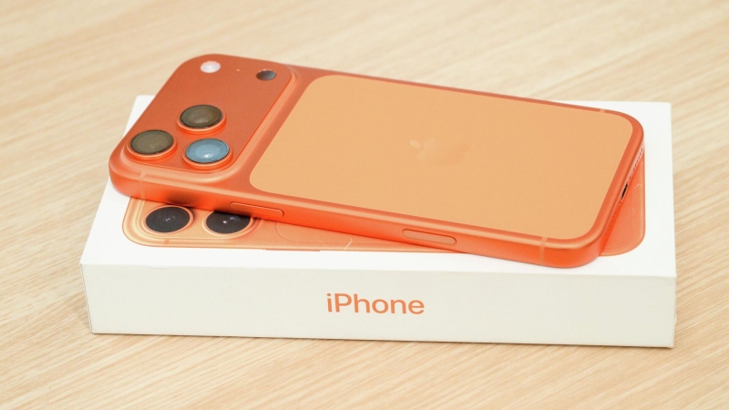 Стоит ли покупать iPhone 17: сравнение цен, характеристик и альтернатив