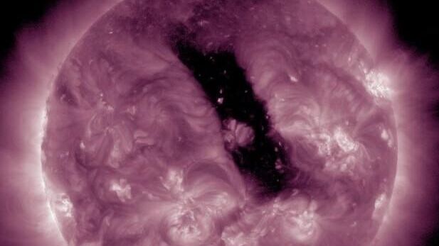 На выходных Земля попадет под влияние корональной дыры 