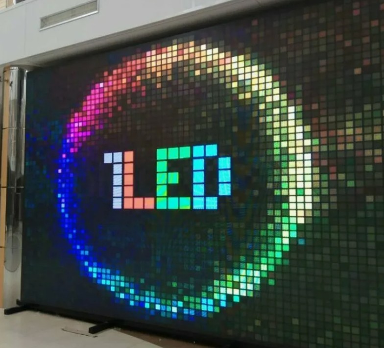 Прозрачные лед экраны: свет, который не скрывается